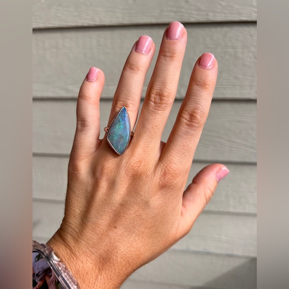 Custom Genuine Solid Opal Ring Size 6 Blue & Green Sterling Silver Hammered Band - Picture 6 of 10